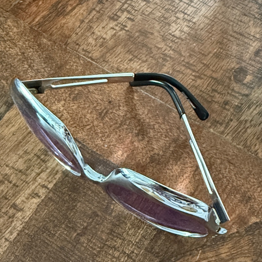 Vintage German plastic/metal Oversized Sunglasses with Purple Lenses chrome look - Picture 6 of 8